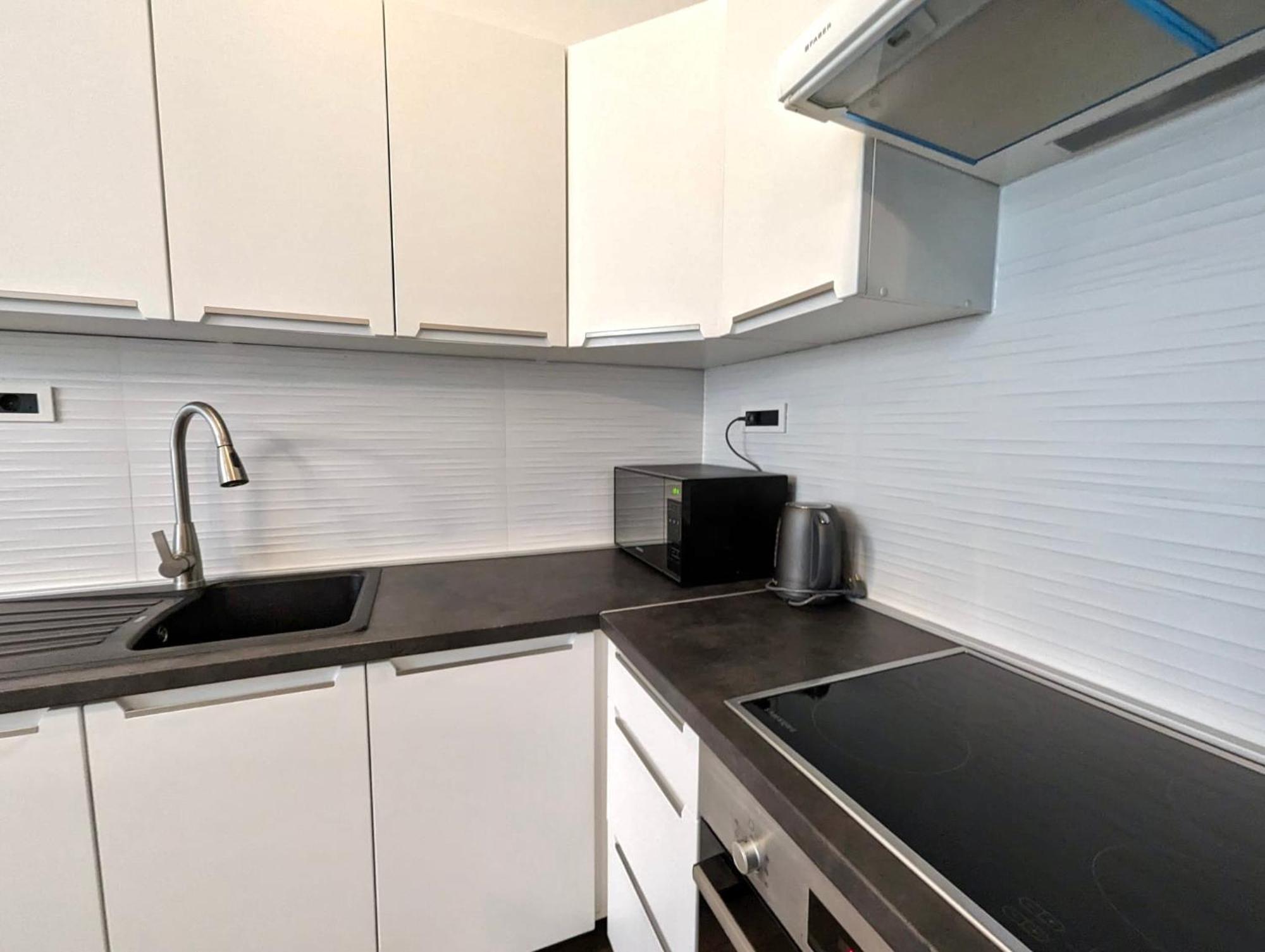 Fantabulous Downtown Abode W King Bed, 65" Tv, Washer And Tumble Dryer Zagreb Eksteriør bilde