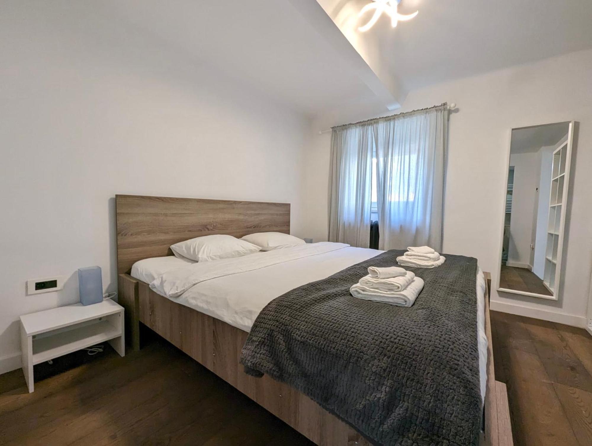 Fantabulous Downtown Abode W King Bed, 65" Tv, Washer And Tumble Dryer Zagreb Eksteriør bilde